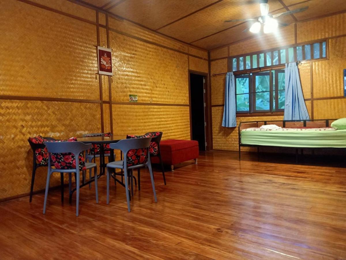 Bansuanphutarn Hotell Ban Pha Saeng Lang Eksteriør bilde